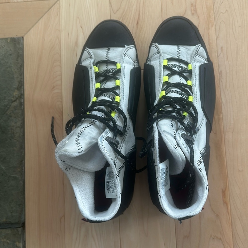 Converse winter high tops MENS